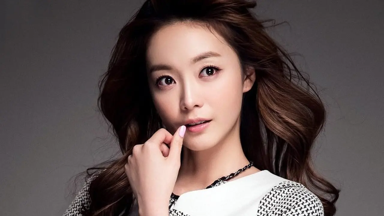 [Bintang] Di Balik Wajahnya yang Ceria, Jeon So Min Pernah Jadi Korban Pelecehan Seksual
