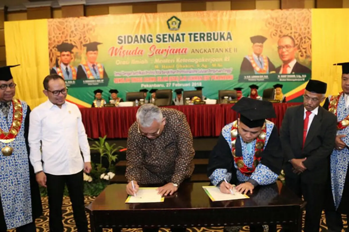 Penandatanganan MoU Menaker dan STAI