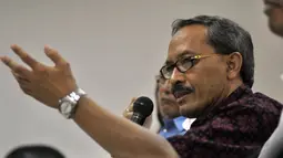 Heru Sulaksono menjadi saksi pada sidang lanjutan kasus dugaan korupsi pembangunan dermaga Sabang dengan terdakwa Ramadhani Ismy di Pengadilan Tipikor, Jakarta, Senin (3/11/2014). (Liputan6.com/Miftahul Hayat)