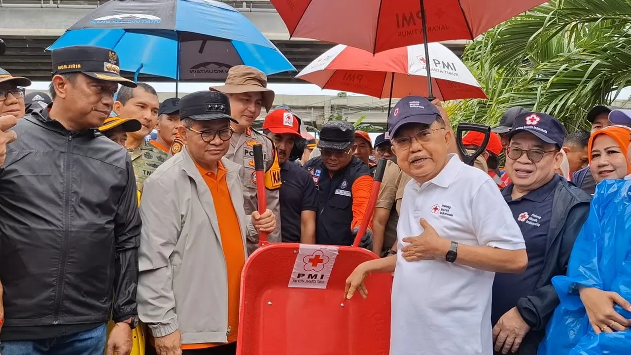 Ketua Palang Merah Indonesia (PMI) Jusuf Kalla (JK).