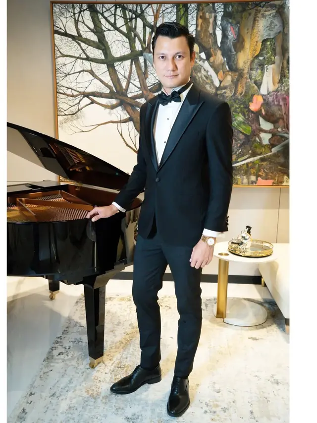 Christian Sugiono