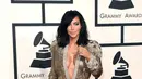 Selain menuai pro kontra, Kim Kardashian, Calvin Harris hingga Demi Lovato pun ikut-ikutan berkomentar hubungan yang di bina oleh pelantun lagu Wildest Dream ini. (AFP/Bintang.com)