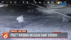 Meski terbilang low ekspolsif atau berdaya ledak rendah, ledakan bom tersebut melukai tangan penerima paket.