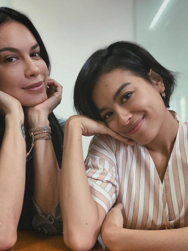 Potret Eva Celia dan Sophia Latjuba