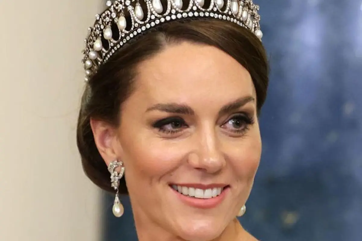 Pesona Kate Middleton Kembali Kenakan Tiara Setelah 3 Tahun, Pancarkan Aura Permaisuri Masa Depan