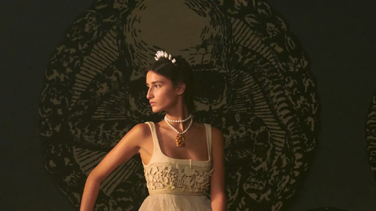 Koleksi Dior Terinspirasi dari Tarot