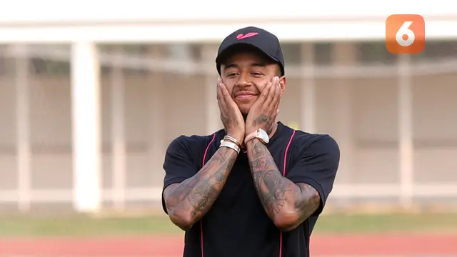 Jesse Lingard - Coaching Clinic