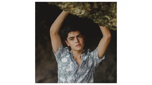 6 Potret Ryan Fitzgerald, Sepupu Cinta Laura yang Ganteng Abis