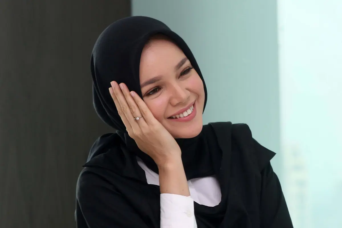 Dewi Sandra