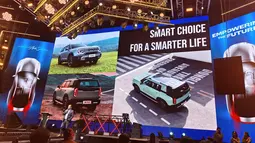 Merek pertama yang akan meluncurkan mobil baru adalah BAIC dengan membawa BJ30 hybrid. Lalu, ada Citroen dan Jeep yang juga membawa beberapa mobil barunya. Namun, tidak disebutkan secara detail produk anyarnya tersebut. (Liputan6.com/Arief Aszhari)