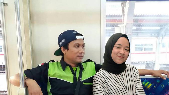 Akui Fans, 6 Editan Foto Bareng Nissa Sabyan Ini Halu Banget (sumber: Instagram/dhanzart)