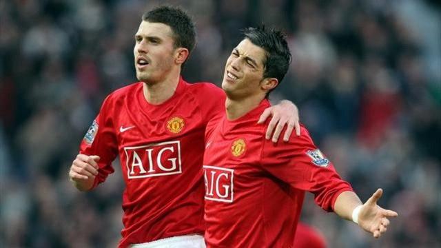 Michael Carrick dan Cristiano Ronaldo