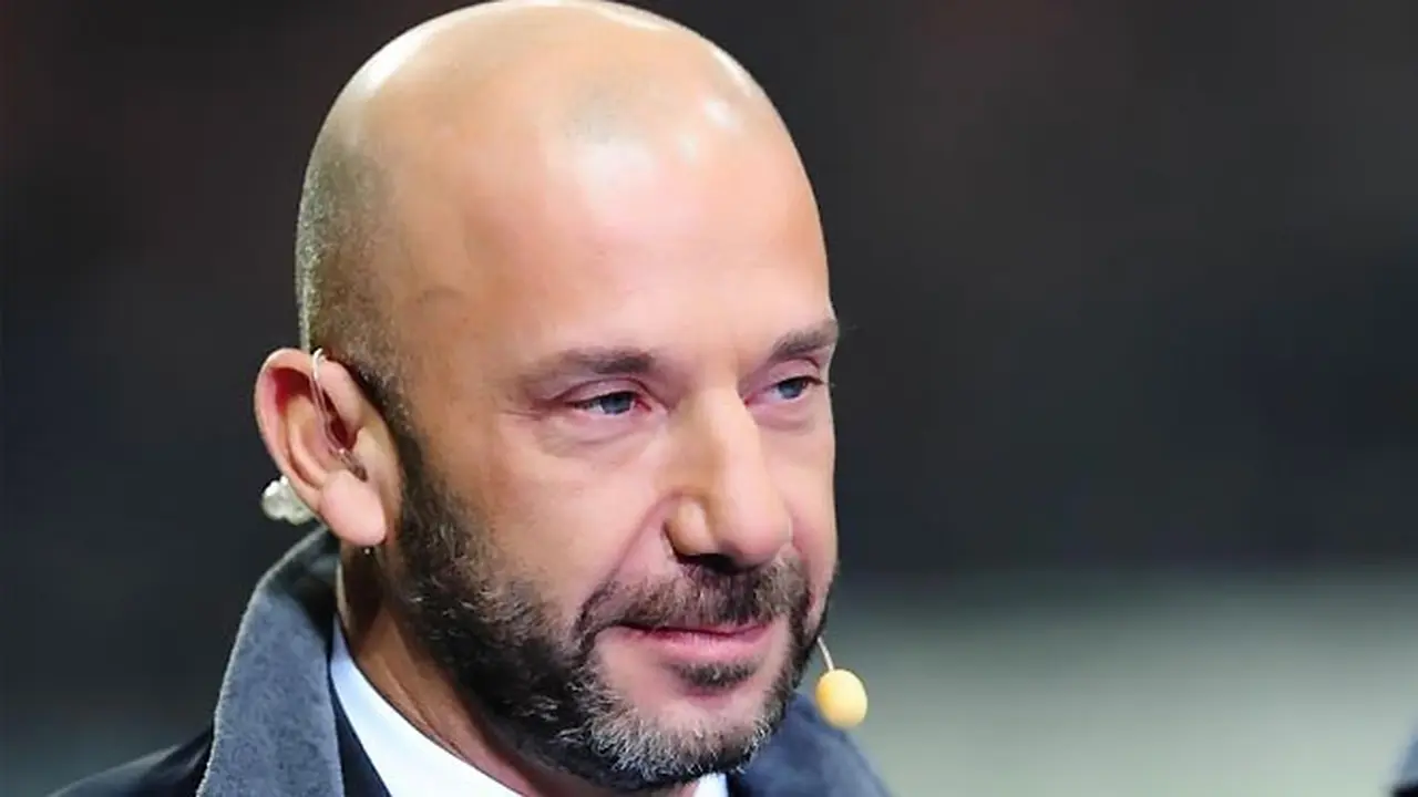 vialli-131007c.jpg