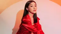 Tips Merawat Rambut Sehat dan Berkilau ala Sarwendah