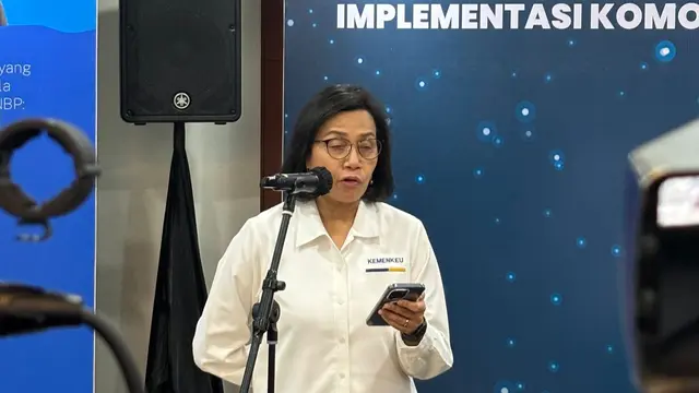 Menteri Keuangan (Menkeu) Sri Mulyani Indrawati dalam  perluasan implementasi Sistem Informasi Mineral dan Batubara Kementerian/Lembaga atau Simbara. (Tira/Liputan6.com)