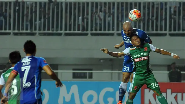 PS TNI vs Persib