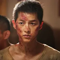 Song Joong Ki siap sapa penggemar lewat film terbarunya, Battleship Island.