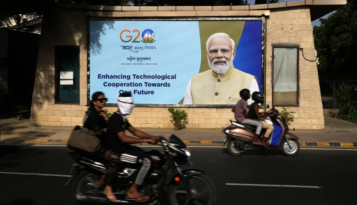 Pemerintah India telah memanfaatkan perannya sebagai tuan rumah KTT G20 tahun ini dan melakukan kampanye iklan yang menekankan pengaruh India yang terus meningkat di bawah Perdana Menteri Narendra Modi. (AP Photo/Manish Swarup)