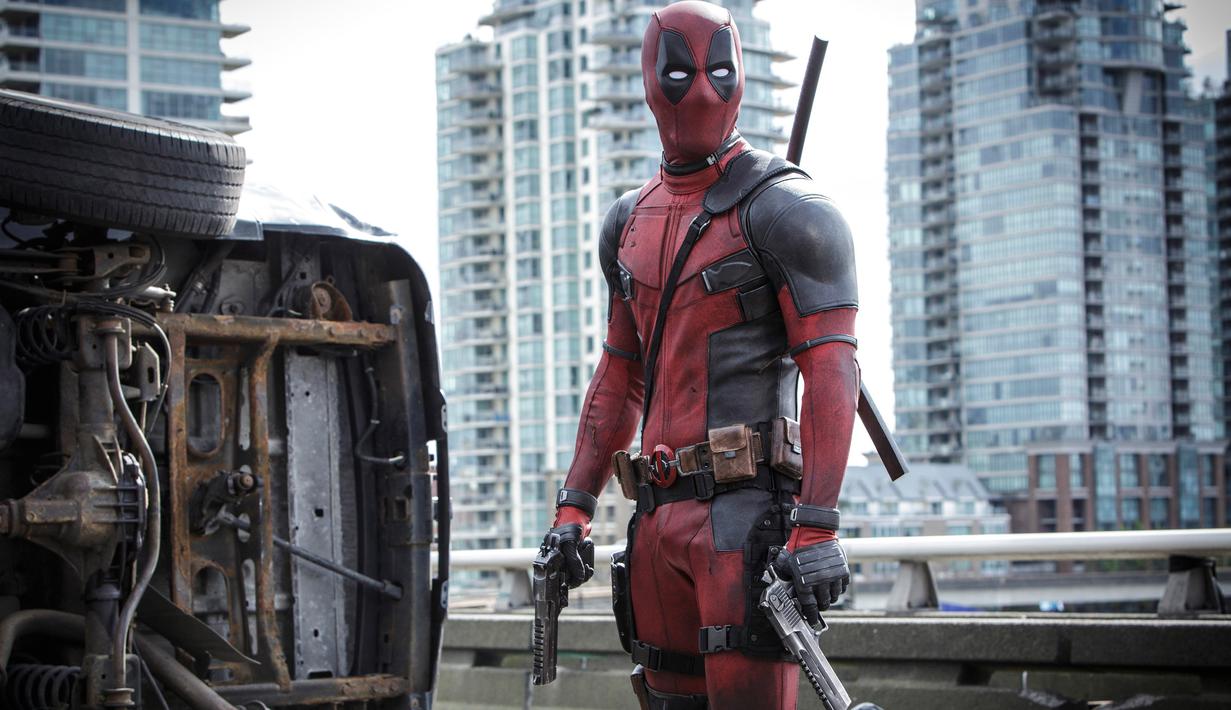 'Deadpool' telah dinobatkan sebagai film superhero terbaik di tahun 2016 dalam beberapa ajang penghargaan. Namun, film yang masuk nominasi Golden Globe dan membawa pulang dua penghargaan di People's Choice Awards itu tidak masuk nominasi Oscar. (AP Photo)