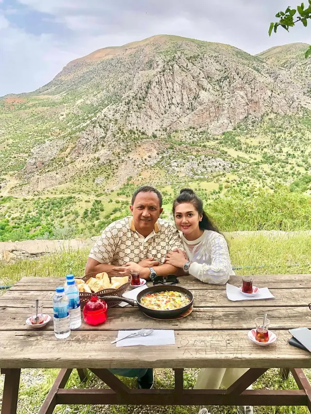 Bella Saphira (Instagram/bellasaphiraofficial)