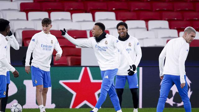 Bertandang ke Markas Benfica, Real Madrid Jaga Peluang Lolos Langsung ke 16 Besar Liga Champions