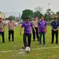 Pemerintah Kabupaten Tangerang membuka turnamen Junior League Tangerang, dengan usia 13 dan 15 tahun, di Stadion Mini Kecamatan Cikupa, Kabupaten Tangerang, Minggu, 23 Juni 2024.