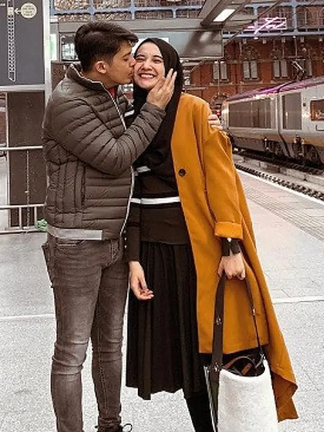 Zaskia Sungkar dan Irwansyah