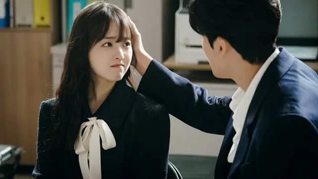 Park Bo Young dan Park Hyung Sik di Strong Girl Nam Soon