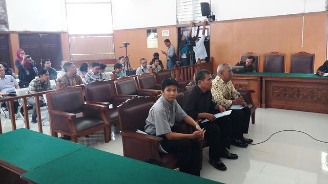 Sidang teroris Oman