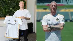 Marco Reus masih belum akan gantung sepatu. Eks bintang Borussia Dortmund itu memilih melanjutkan kariernya di MLS Liga Amerika Serikat, bergabung dengan LA Galaxy. Sempat muncul kabar bahwa Reus akan gantung sepatu. Isu ini didukung dengan kondisi Reus yang sering mengalami cedera kambuhan. Namun, kabar itu segera sirna setelah LA Galaxy mengumumkan kedatangan Reus, Kamis 15 Agustus 2024 malam WIB.&nbsp;&nbsp;(FOTO: instagram.com/lagalaxy/)