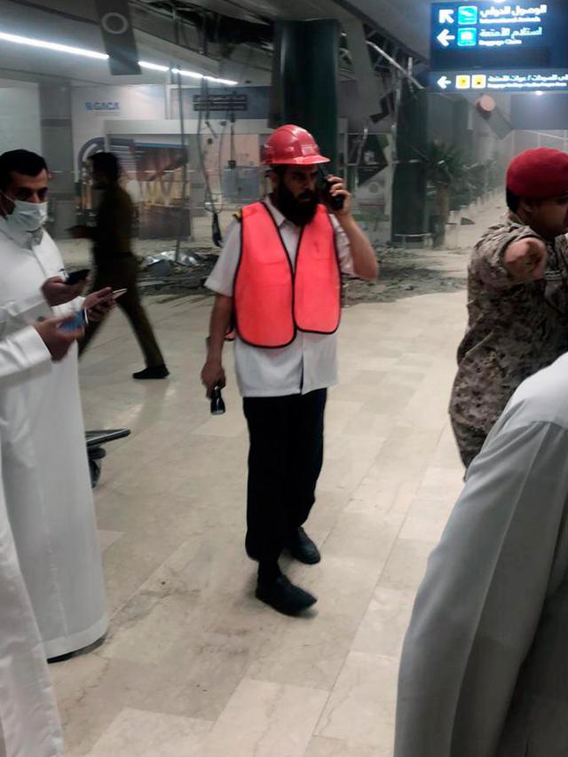 Serangan rudal houthi di bandara Abha Arab Saudi