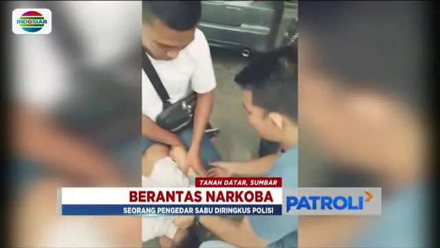 Tersangka bernama Kevin (27) sudah sejak lama diincar petugas dan baru kali ini berhasil dibekuk.