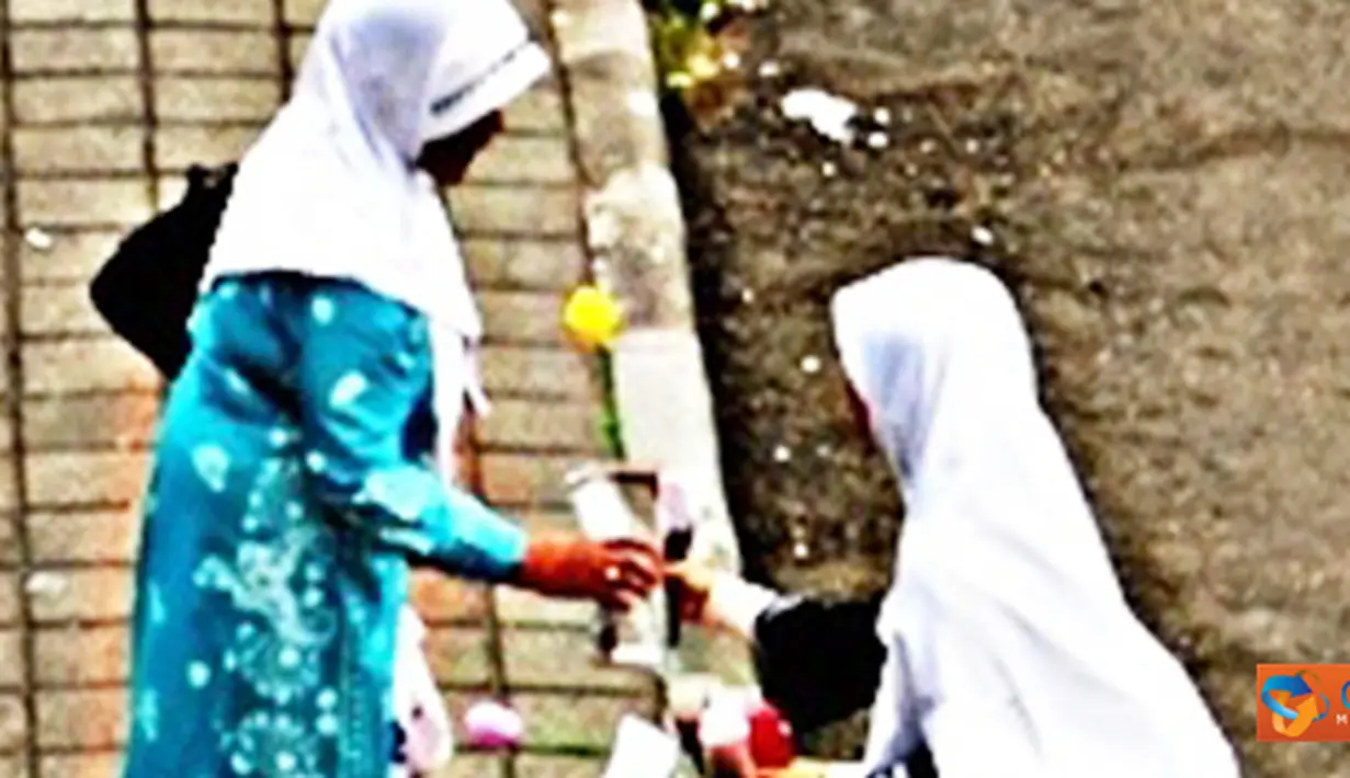 Aksi Simpatik Internasional Hijab Solidarity Day digelar di Padang, Sabtu (10/09).