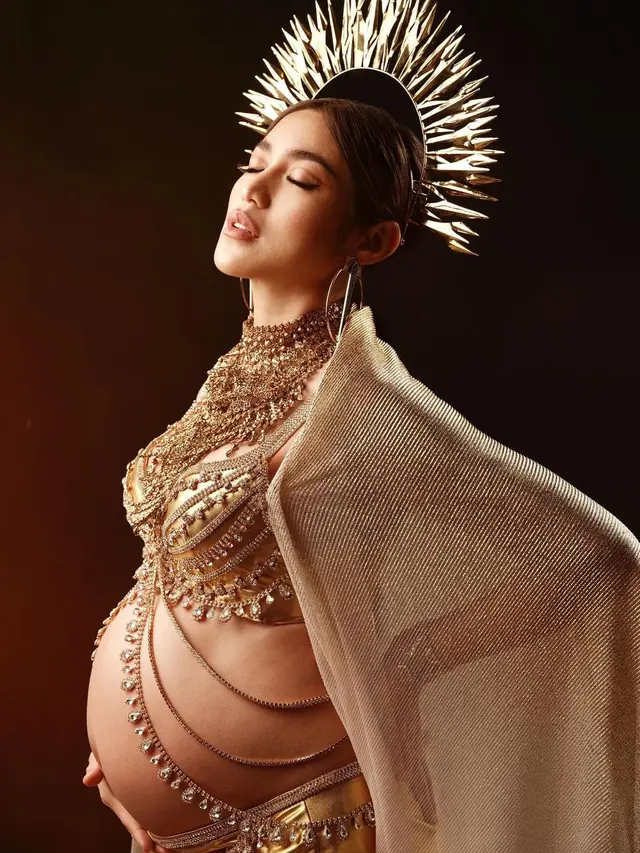 Potret maternity Jessica Iskandar