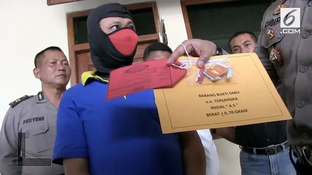VIDEO: Bandar Narkoba Konsumsi Sabu untuk Obat