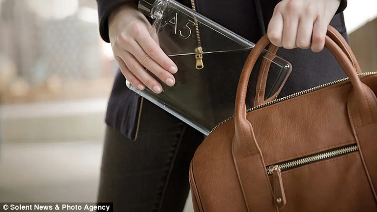 Tampil Gaya dengan Memobottle si Botol Minum Ramping