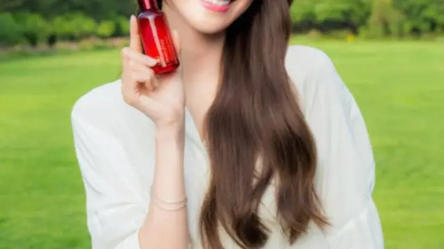 Yoona lama dikontrak sebagai model kosmetik © Innisfree