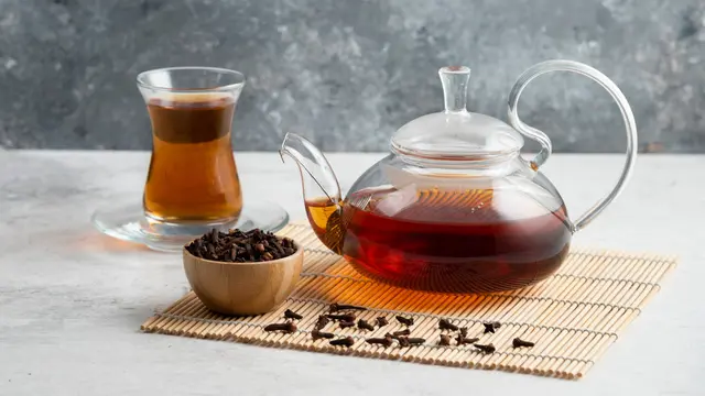 cengkeh seduh teh minuman