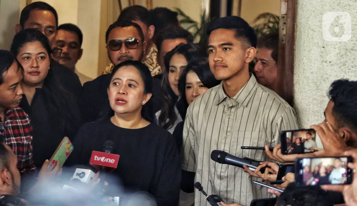 Sementara usai pertemuan tersebut, Kaesang Pangarep meminta maaf kepada Ketua DPP PDIP Puan Maharani. Permintaan maaf itu disampaikan Kaesang lantaran selama ini PSI sempat melontarkan pernyataan yang mencela PDIP. (Liputan6.com/Angga Yuniar)