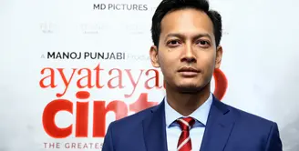 Aktor Fedi Nuril menceritakan mengenai sosok Fahri di film Ayat-Ayat Cinta 2. (Nurwahyunan/Bintang.com)