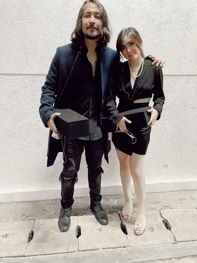 Ello dan Cindy Maria