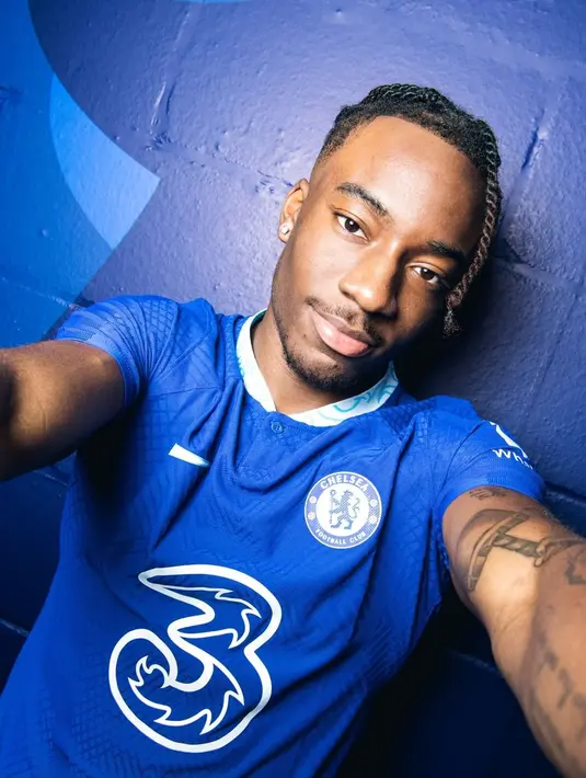 Chelsea membeli Noni Madueke dari PSV Eindhoven dengan nilai transfer 30,7 juga poundsterling atau setara Rp 572 miliar. (FOTO: instagram.com/chelseafc)