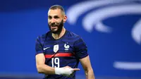 Karim Benzema belum bisa pecah telur dalam ajang Euro ini walaupun dirinya telah tampil 7 kali. Ketajamannya bersama Timnas Prancis tak perlu ditanya. Ia berhasil membukukan 27 gol dan 19 assist pada 84 caps penampilannya. (Foto: AFP/Franck Fife)