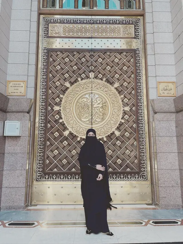 [Fimela] Donna Harun