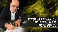 Nelo Vingada atau yang biasa dijuluki The Professor ditunjuk jadi pelatih baru timnas Malaysia. (Bola.com/FAM)