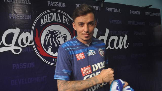 Rodrigo Ost Tinggalkan Klub Brasil Demi Arema Fc Indonesia Bola Com