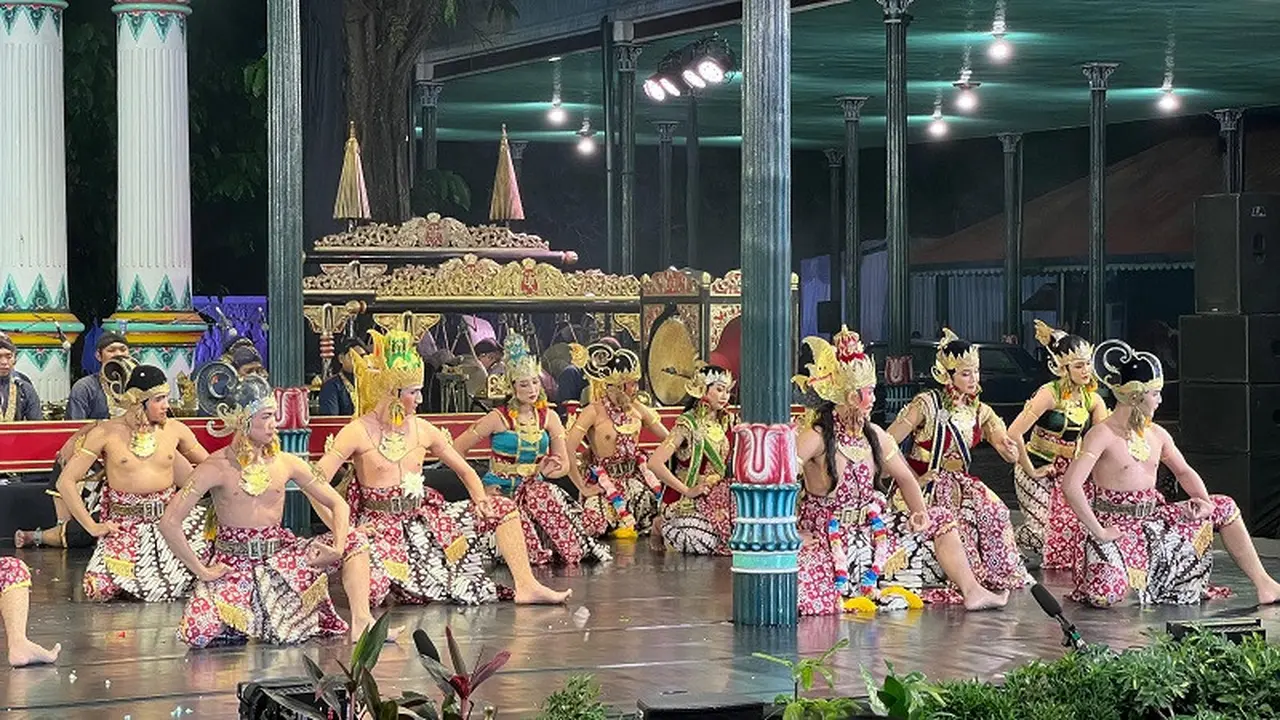 Pentas Pembukaan Pameran Parama Iswari Mahasakti Kraton Yogyakarta
