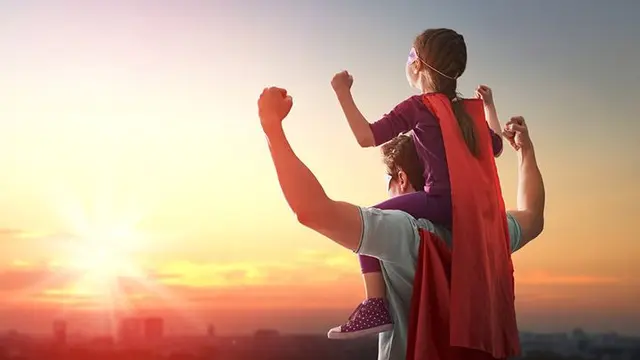 Ayah dan Anak. (foto: Pinterest/Mom Junction).