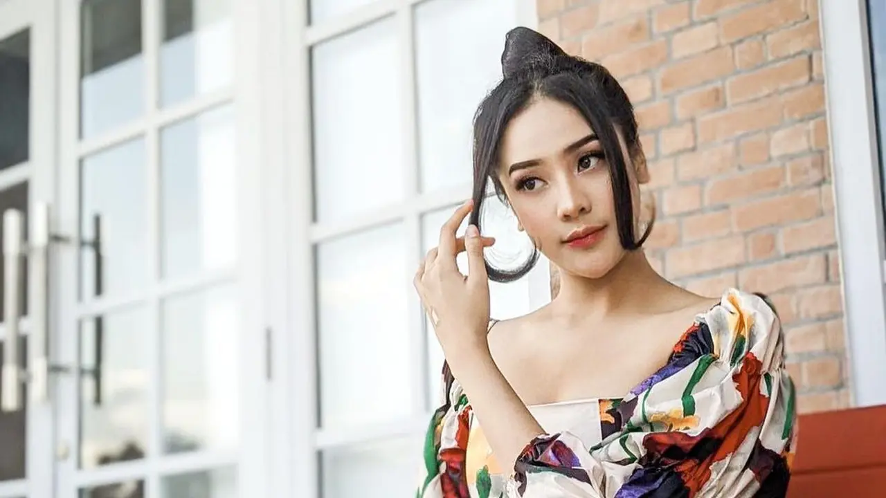 Anya Geraldine