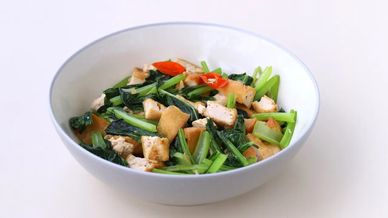 tumis sayur sawi hijau